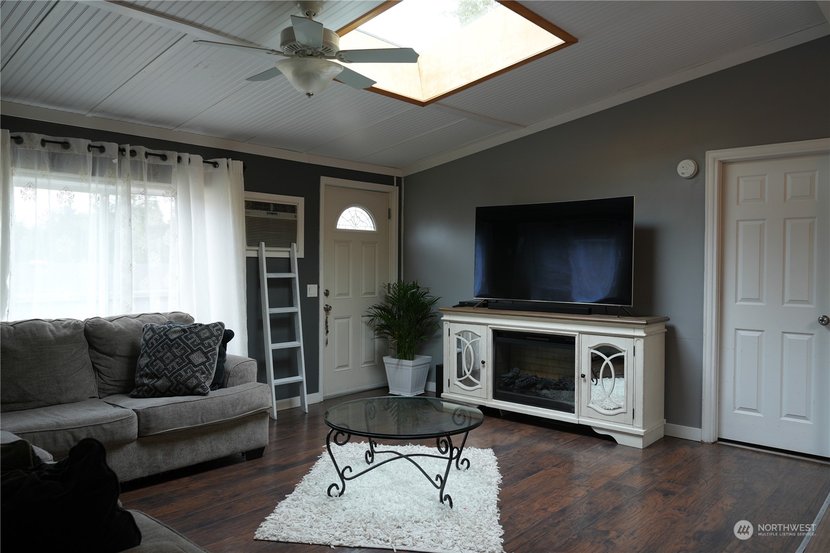 7701 Hardeson Road, Unit 71 Everett, WA 98203 - Photo 8 of 25 Gallery Image 8