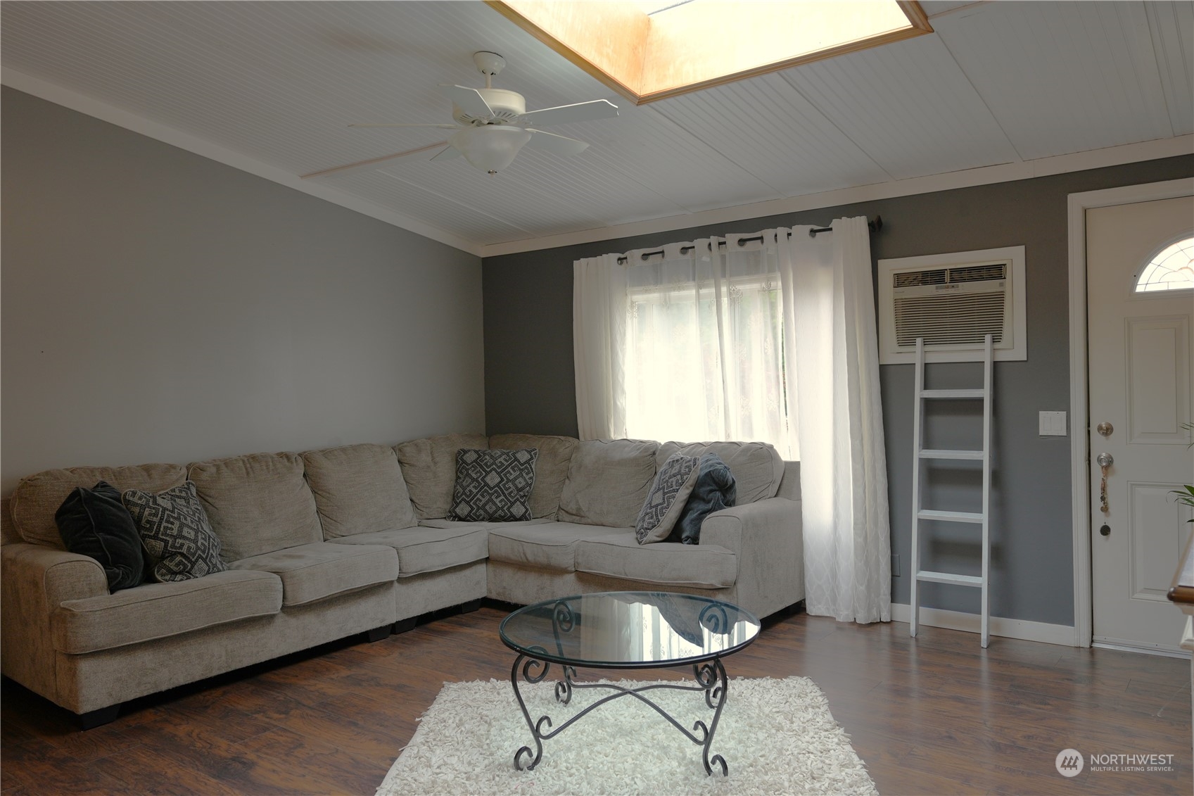 7701 Hardeson Road, Unit 71 Everett, WA 98203 - Photo 9 of 25 Gallery Image 9