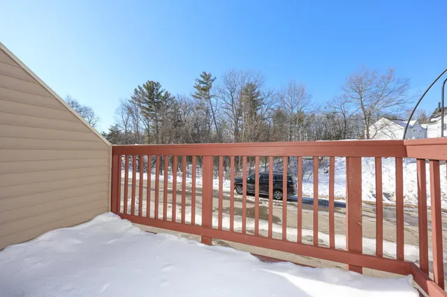 $450,000 | 65 Glastonbury Drive, Nashua, NH 03063