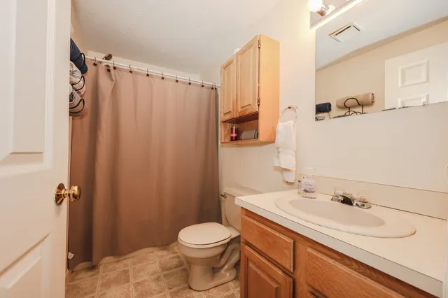 $450,000 | 65 Glastonbury Drive, Nashua, NH 03063