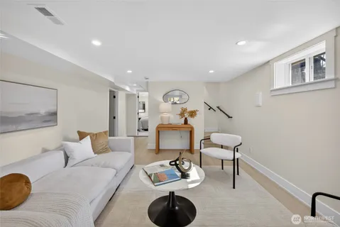 $949,000 | 3402 48th Avenue Southwest, Seattle, WA 98116