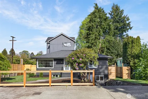$949,000 | 3402 48th Avenue Southwest, Seattle, WA 98116