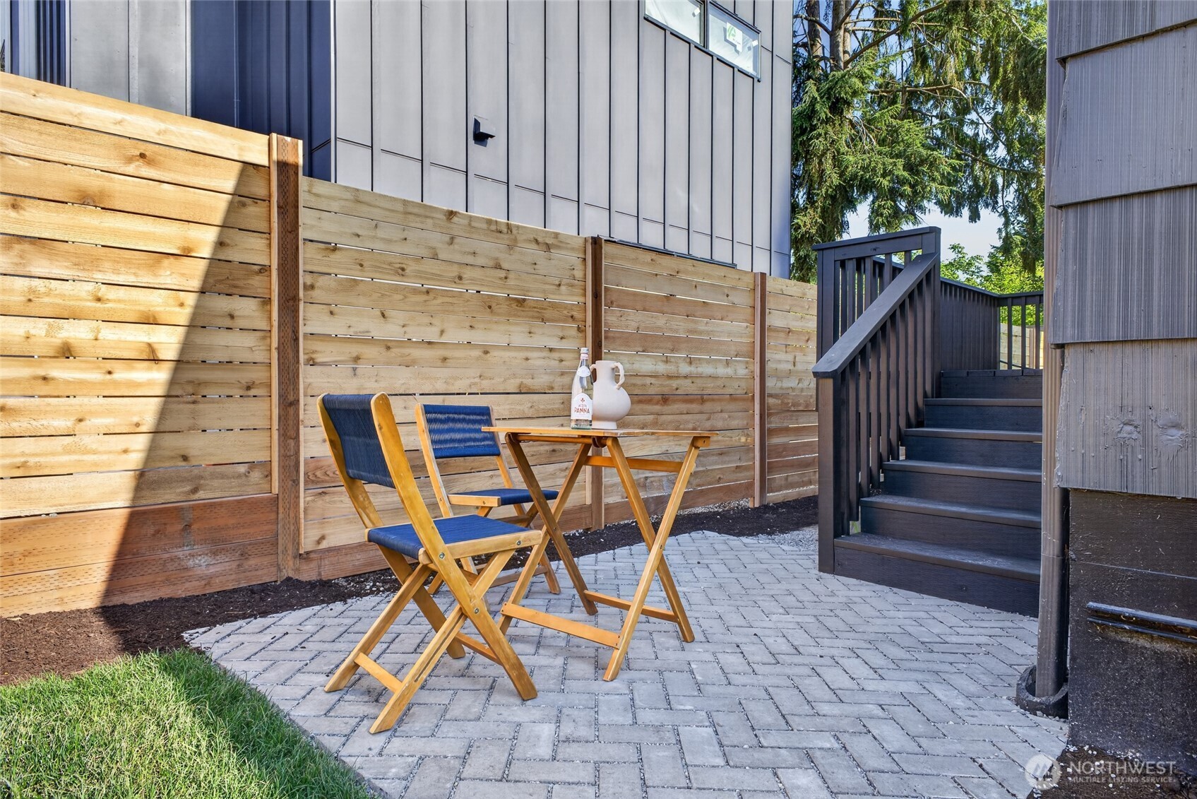 3402 48th Avenue Southwest Seattle, WA 98116 - Photo 27 of 35