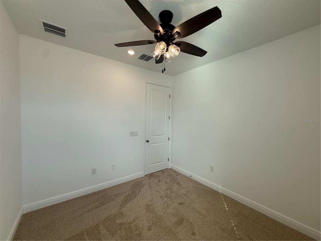1663 Pyramid Hill Street Minneola, FL 34715 - Photo 17 of 31 Gallery Image 17