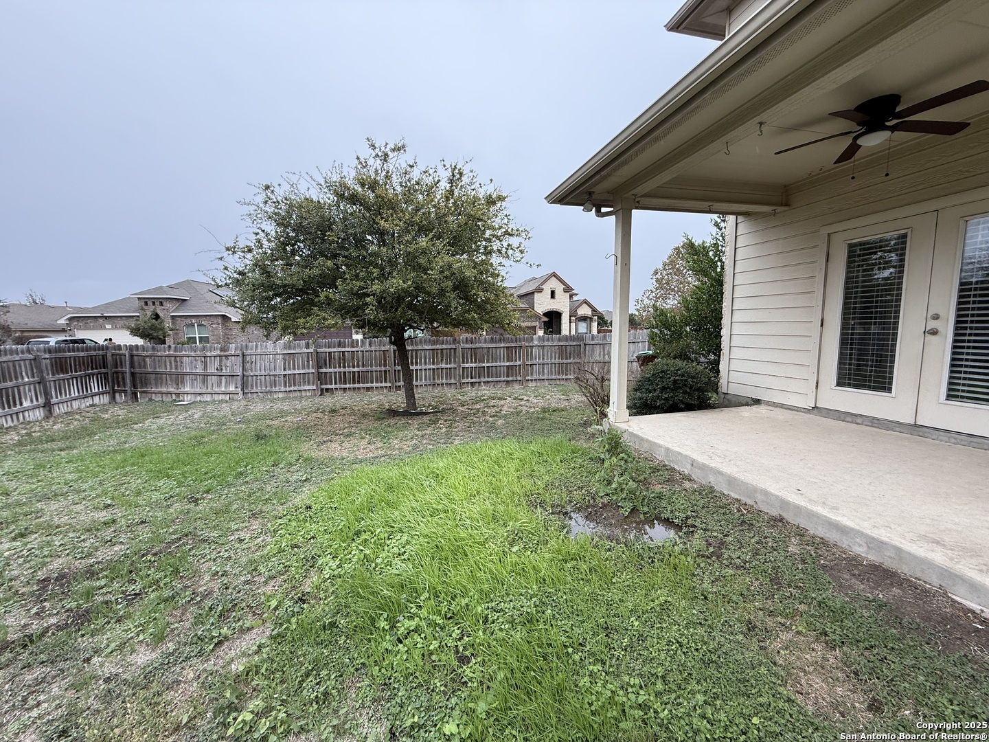 7015 Laguna Beach Converse, TX 78109 - Photo 39 of 39 a view of a house with a backyard