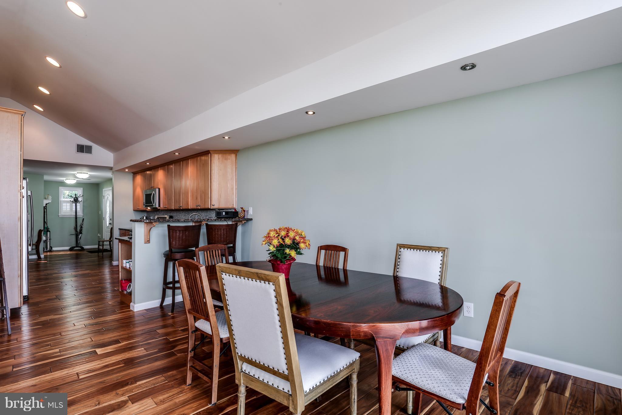 1456 Galena Road Baltimore, MD 21221 - Photo 17 of 30 DINING ROOM