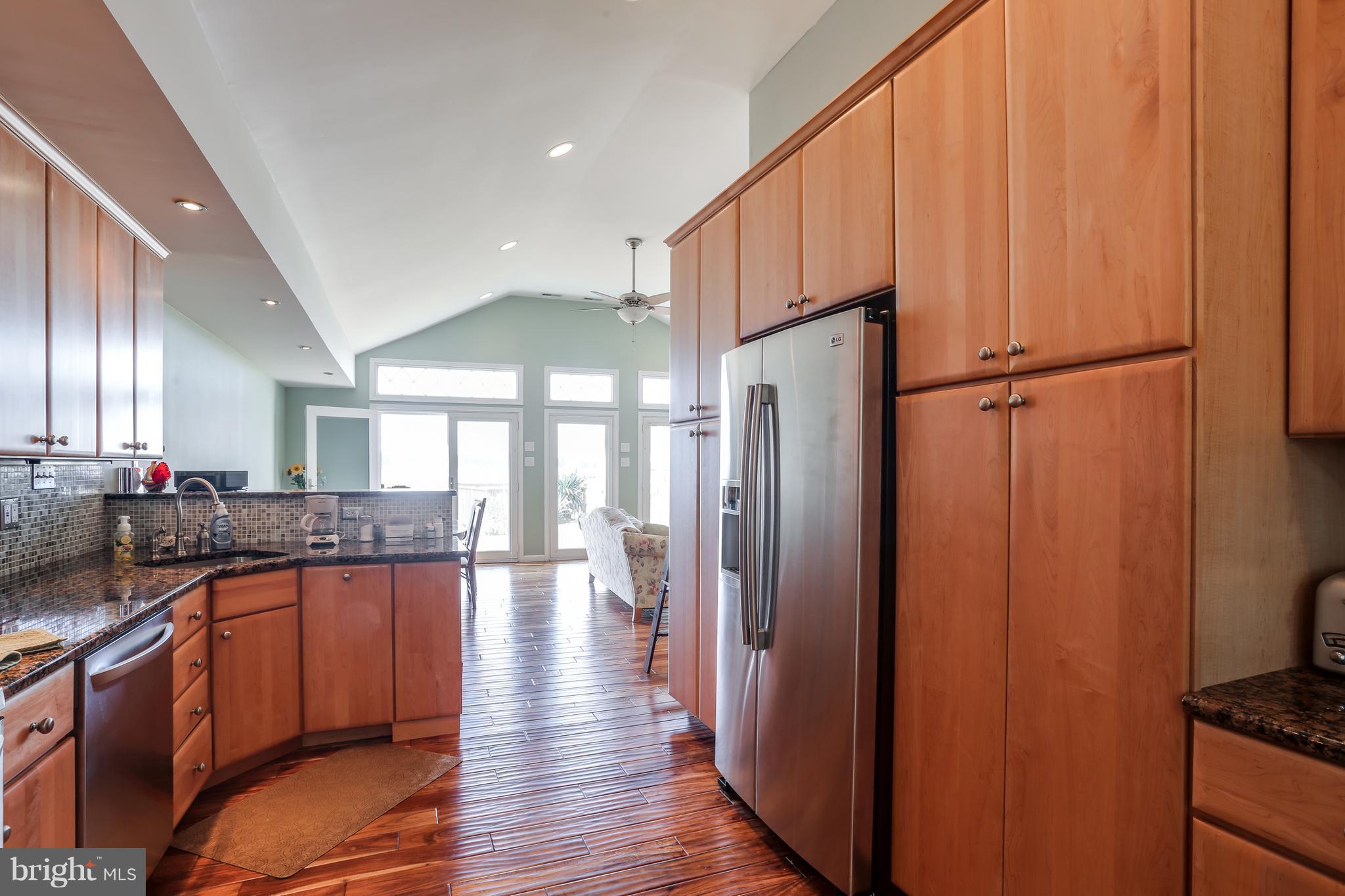 1456 Galena Road Baltimore, MD 21221 - Photo 19 of 30 STAINLESS APPLIANCES
