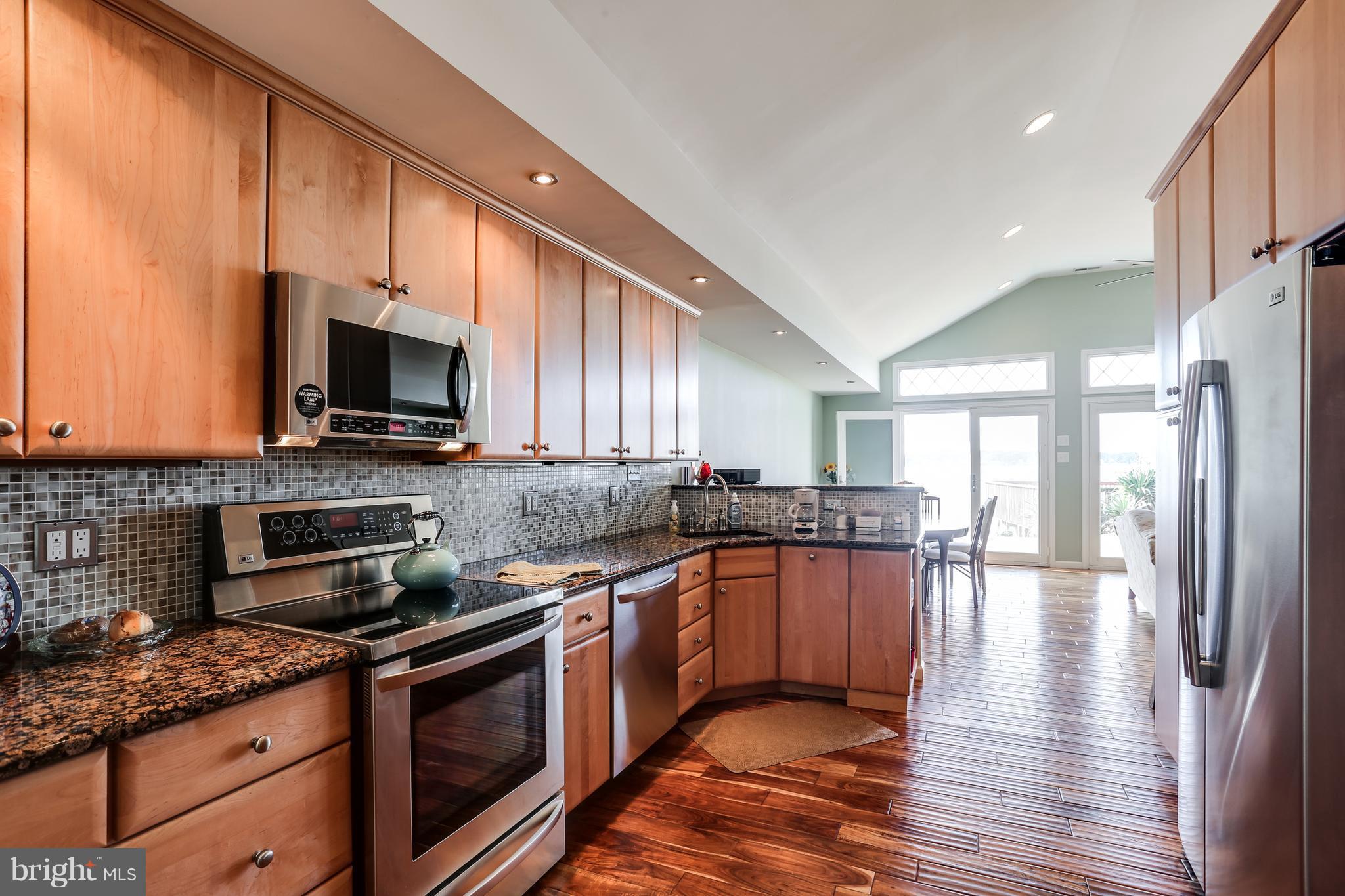 1456 Galena Road Baltimore, MD 21221 - Photo 20 of 30 GOURMET KITCHEN