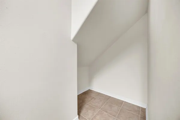 a view of entryway