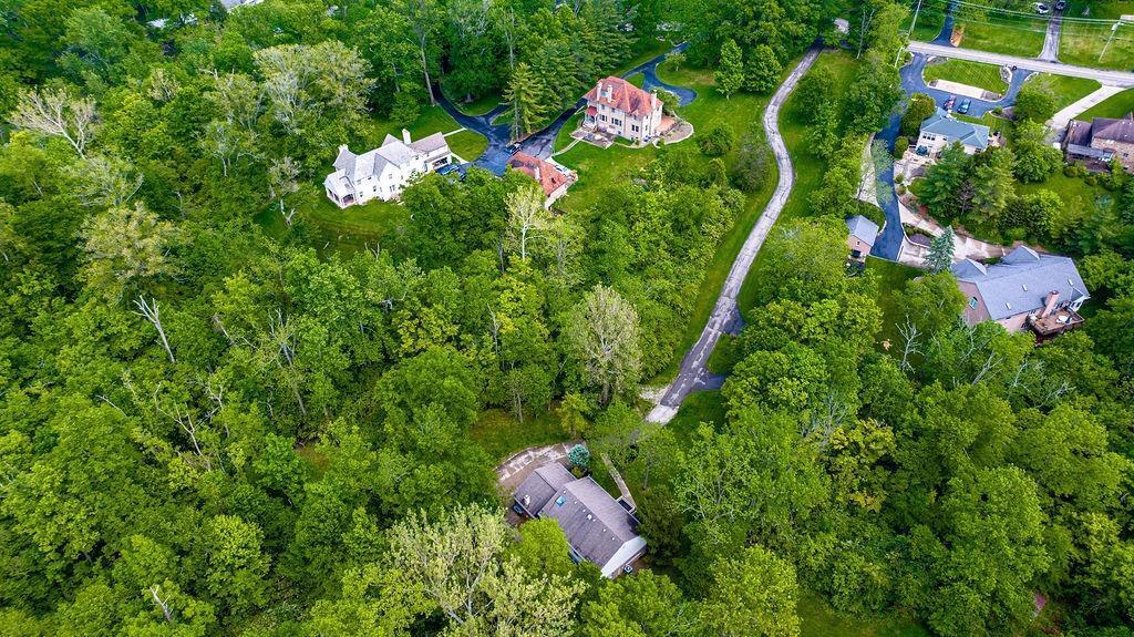 1911 Neeb Road Cincinnati, OH 45233 - Photo 44 of 49