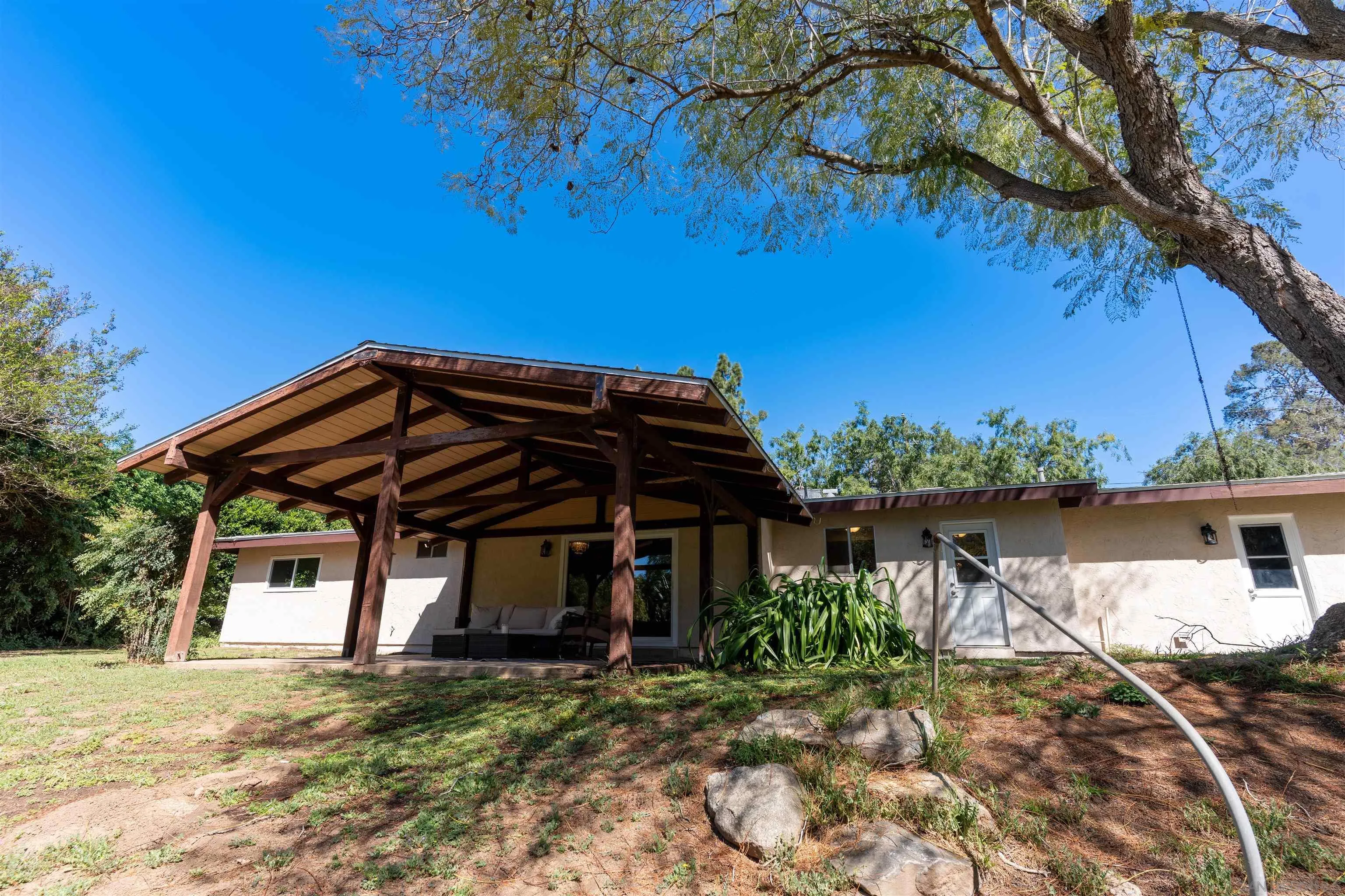 1027 Pepper Tree Lane Fallbrook, CA 92028 - Photo 21 of 37 Gallery Image 21