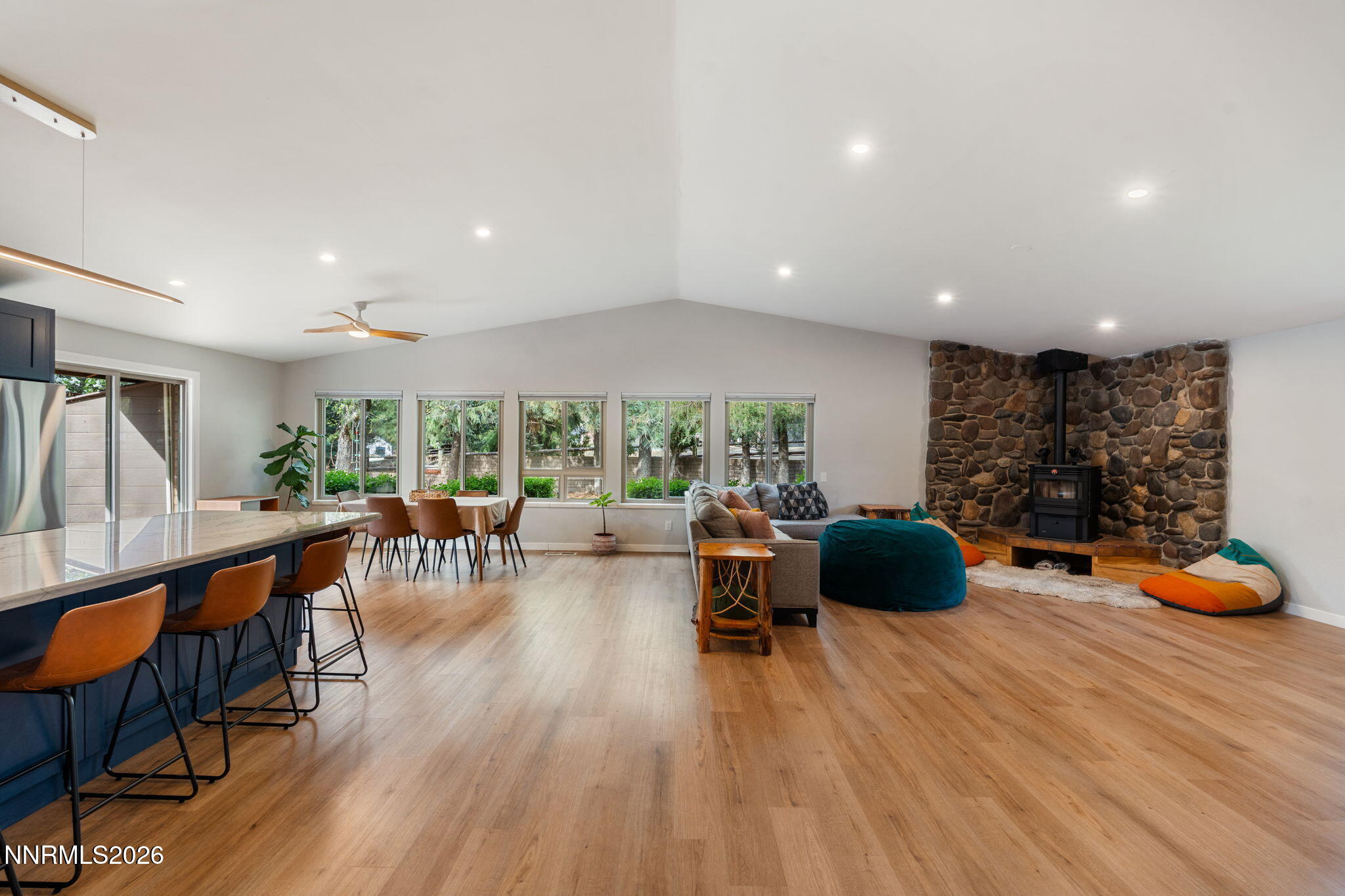 20980 Eaton Road Reno, NV 89521 - Photo 11 of 53 12-web-or-mls-DSC05791