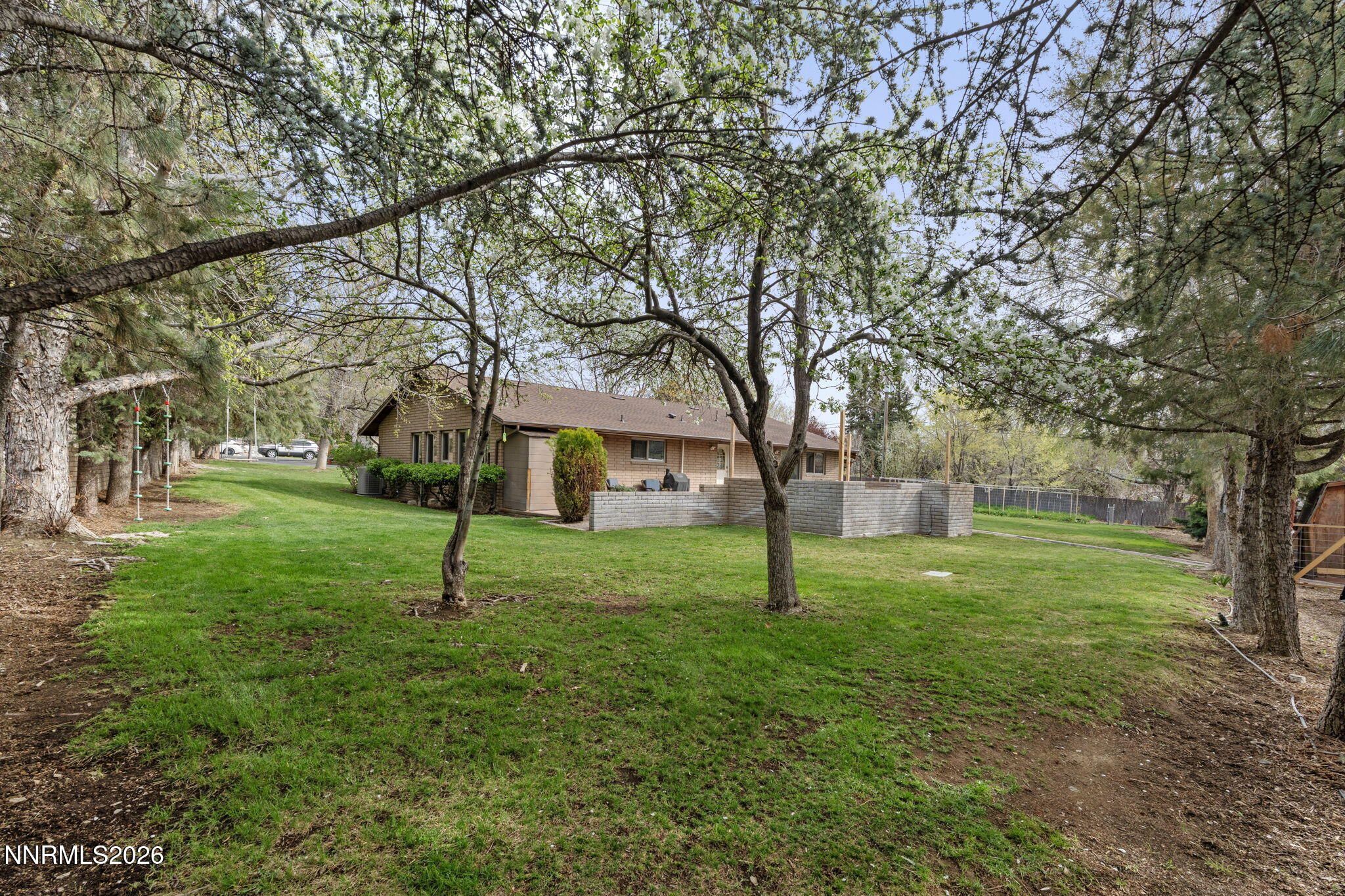 20980 Eaton Road Reno, NV 89521 - Photo 44 of 53 52-web-or-mls-DSC05924