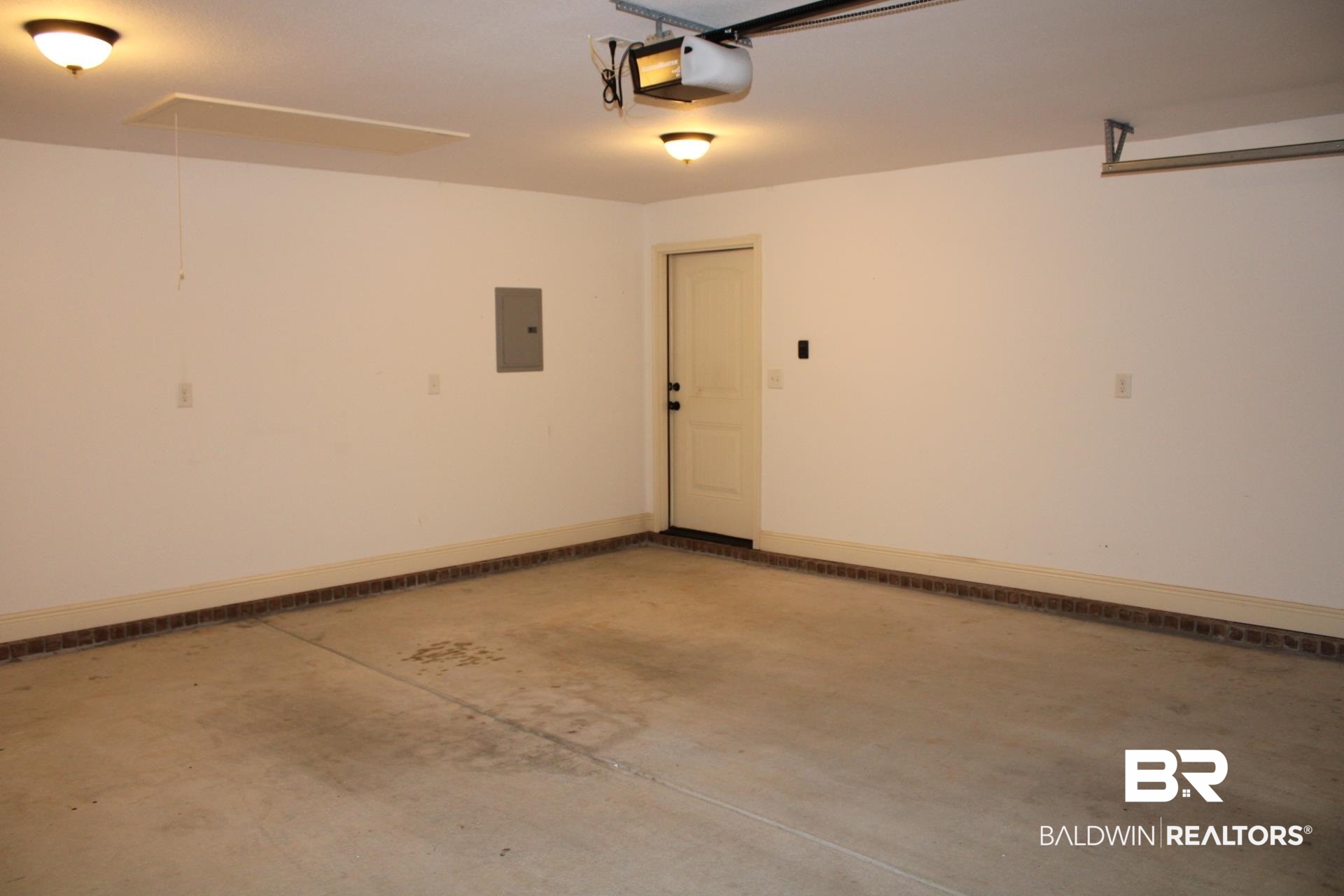 1716 Abbey Loop Foley, AL 36535 - Photo 8 of 12