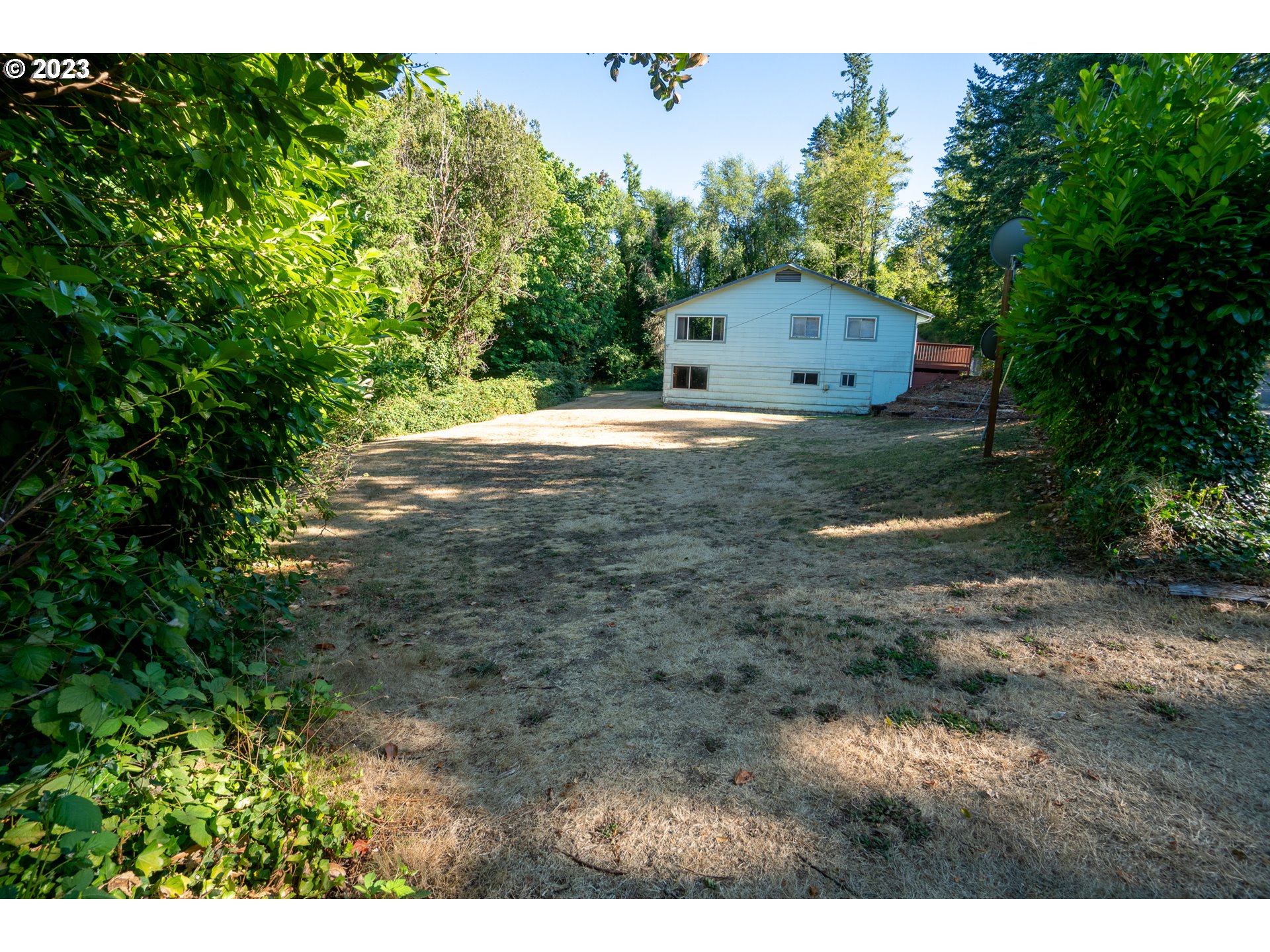 1120 Northeast Wagon Road Toledo, OR 97391 - Photo 5 of 29 Gallery Image 5