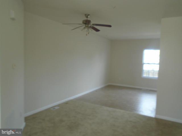 9718 Luguna Road Middle River, MD 21220 - Photo 10 of 29 an empty room with a window