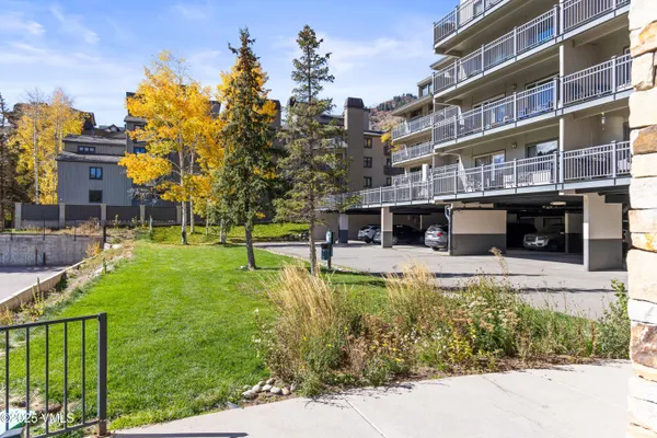 $5,000 | 508 East Lionshead Circle, Unit 312/WEEKS 38 & 39, Vail, CO 81657