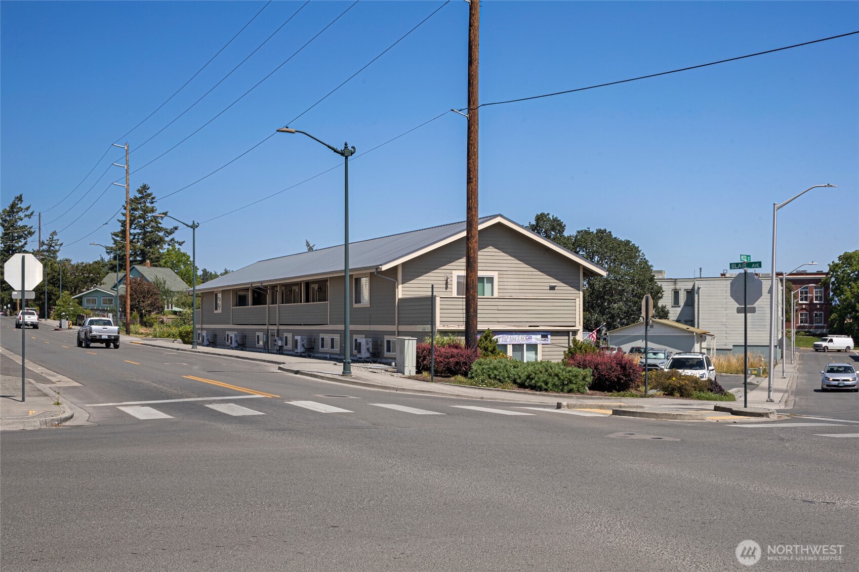 470 Reed Street, Unit 2 Friday Harbor, WA 98250 - Photo 9 of 29 a view of a street next to a building