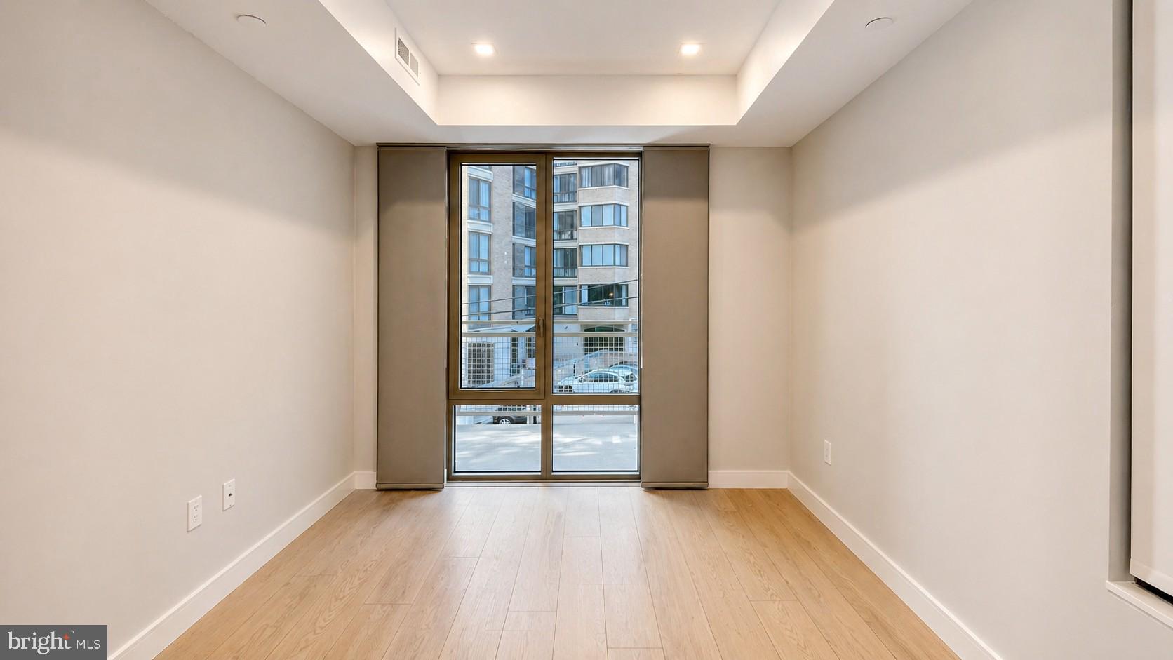 1224 M Street Northwest, Unit 206 Washington, DC 20005 - Photo 3 of 18
