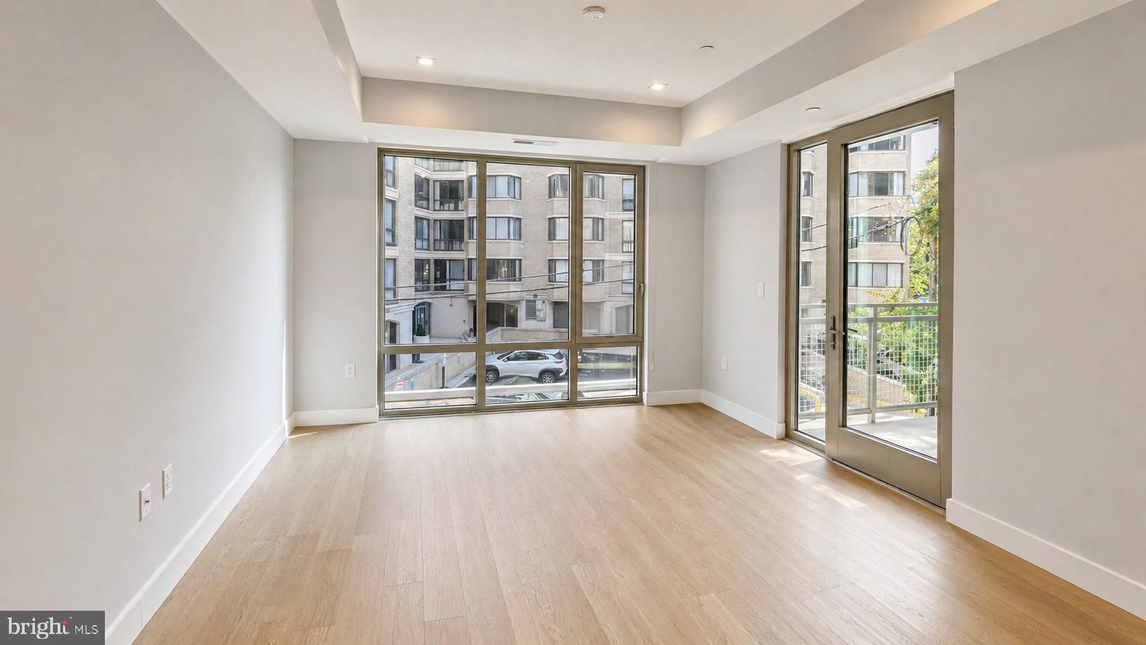 1224 M Street Northwest, Unit 206 Washington, DC 20005 - Photo 4 of 18