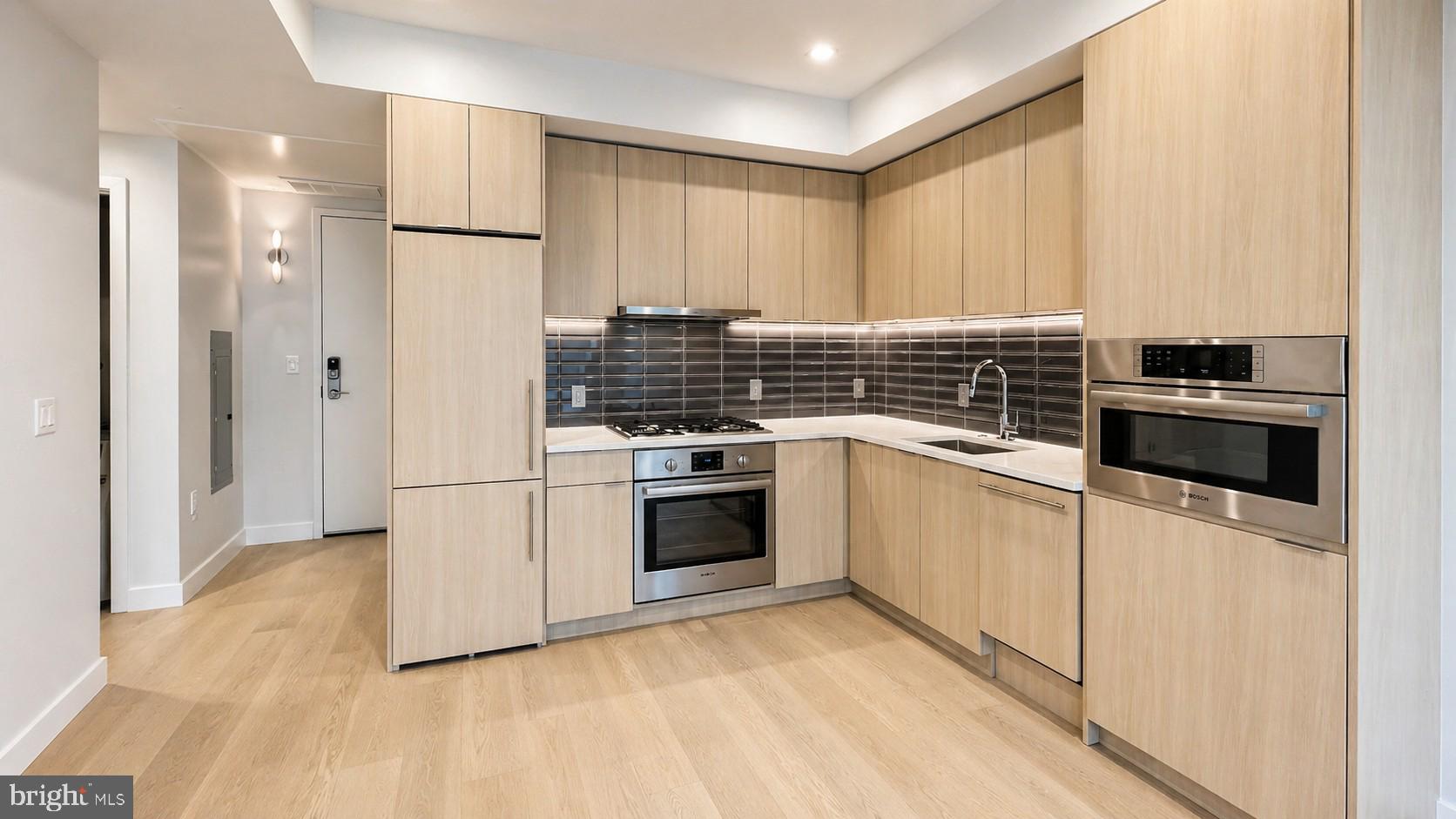 1224 M Street Northwest, Unit 206 Washington, DC 20005 - Photo 6 of 18