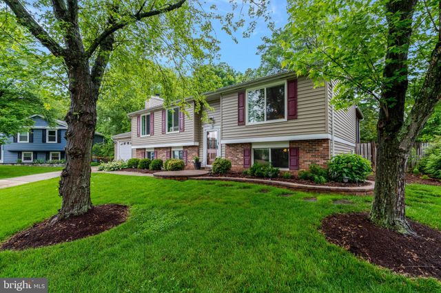 $765,000 | 114 Red Oak Lane, Sterling, VA 20164