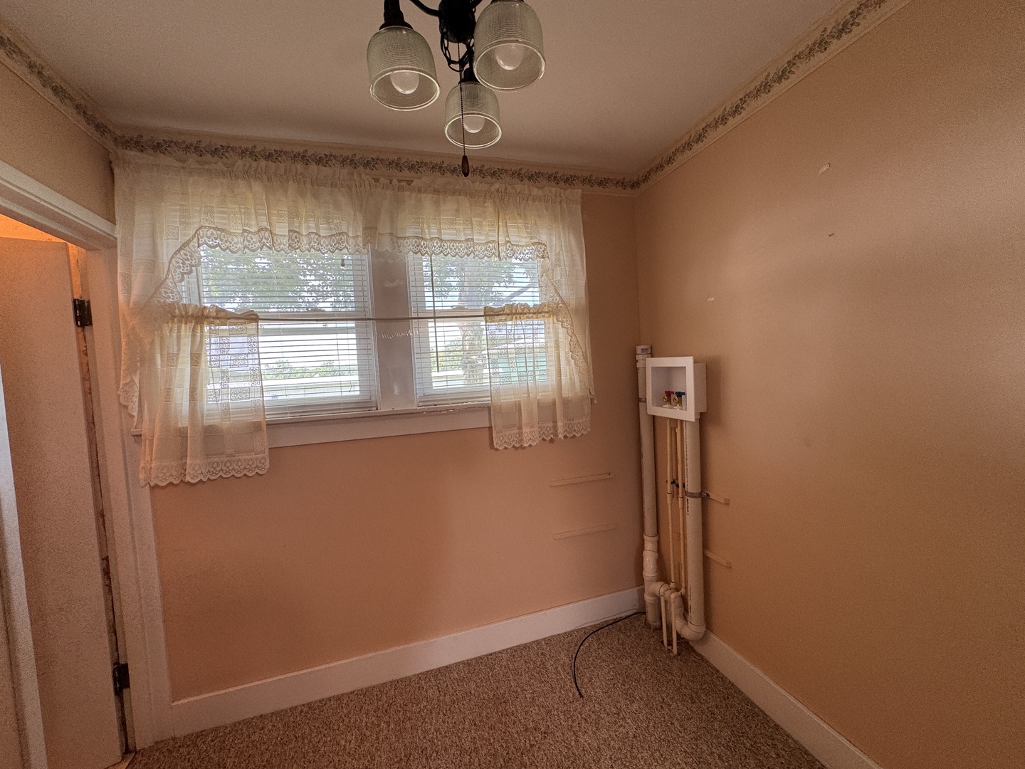 13311 Base Line Road Genoa, IL 60135 - Photo 10 of 19