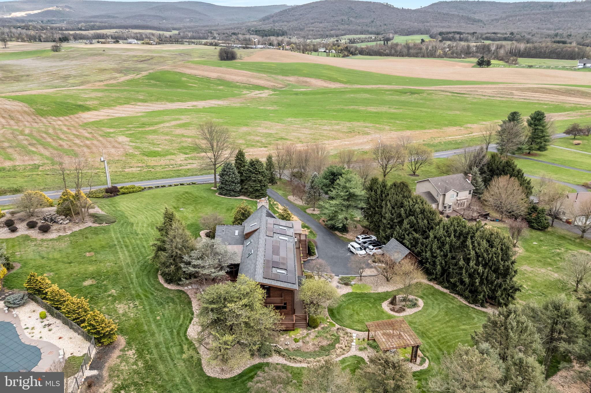 254 Stuart Road Carlisle, PA 17015 - Photo 8 of 101