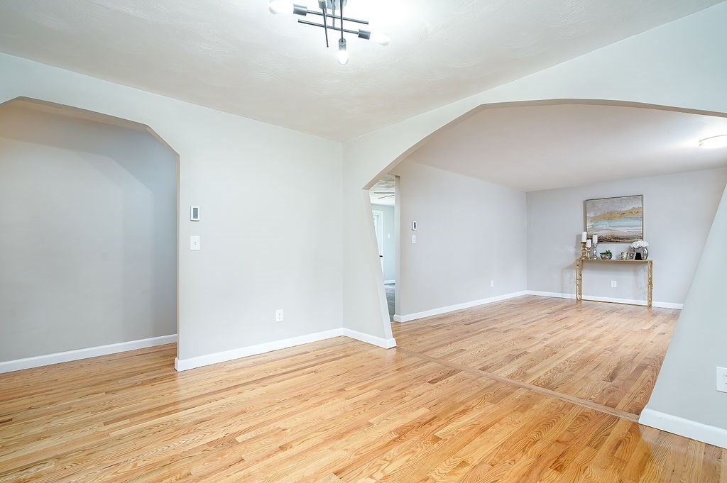 24 Lavender Lane Springfield, MA 01129 - Photo 11 of 32 Gallery Image 11