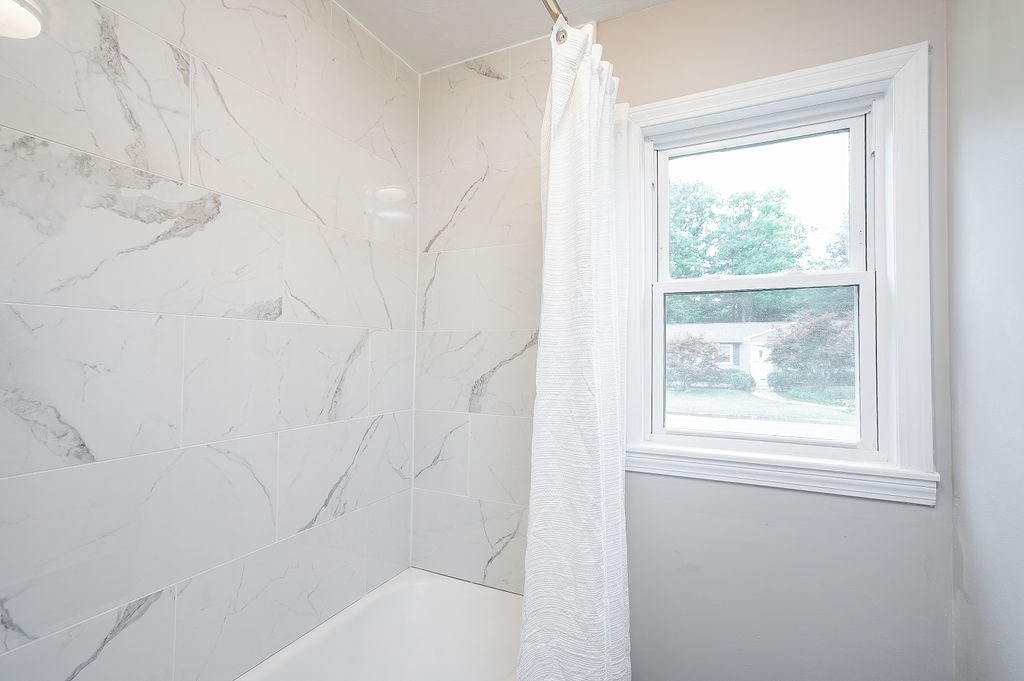 24 Lavender Lane Springfield, MA 01129 - Photo 13 of 32 Gallery Image 13