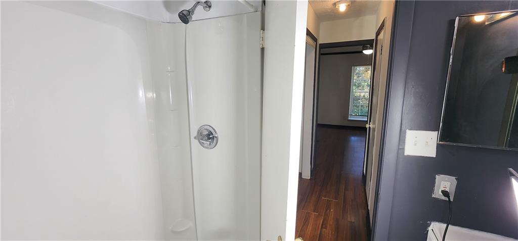 2805 Ne Expressway, Unit B36 Atlanta, GA 30345 - Photo 20 of 29 a view of a bathroom from a hallway