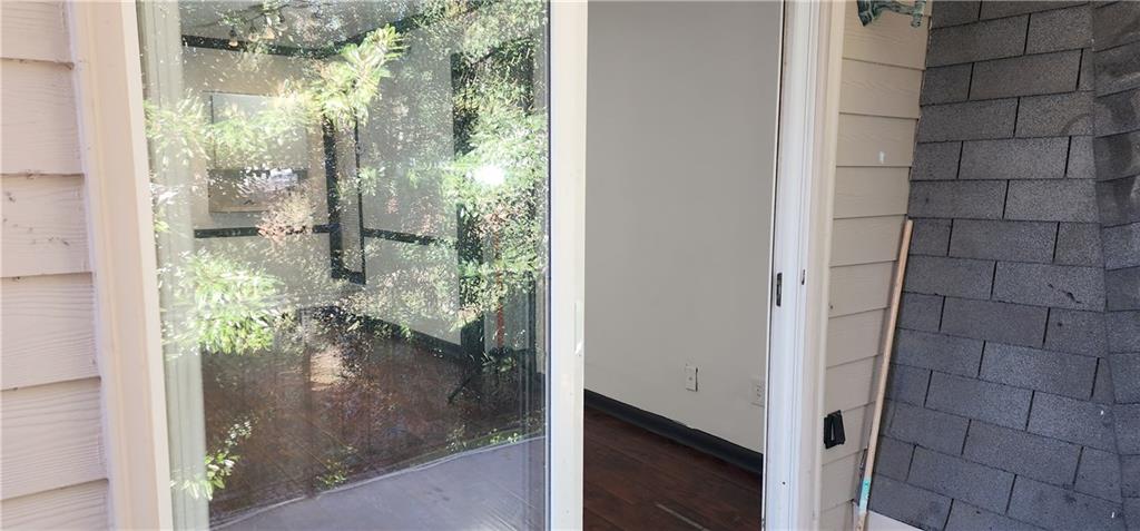 2805 Ne Expressway, Unit B36 Atlanta, GA 30345 - Photo 24 of 29 a view of balcony