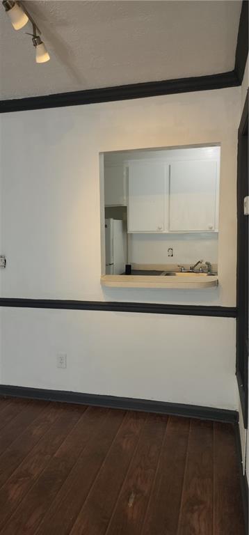 2805 Ne Expressway, Unit B36 Atlanta, GA 30345 - Photo 10 of 29 a view of sky from window