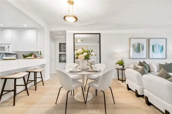 $829,000 | 2233 Martin, Unit 204, Irvine, CA 92612