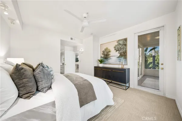 $829,000 | 2233 Martin, Unit 204, Irvine, CA 92612