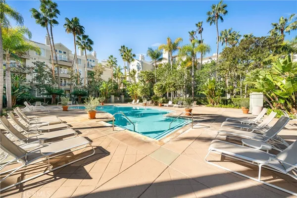 $829,000 | 2233 Martin, Unit 204, Irvine, CA 92612