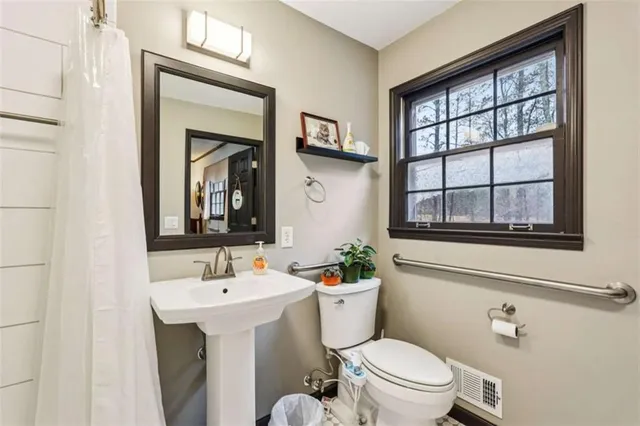 $799,000 | 2255 Bethsaida Road, Riverdale, GA 30296