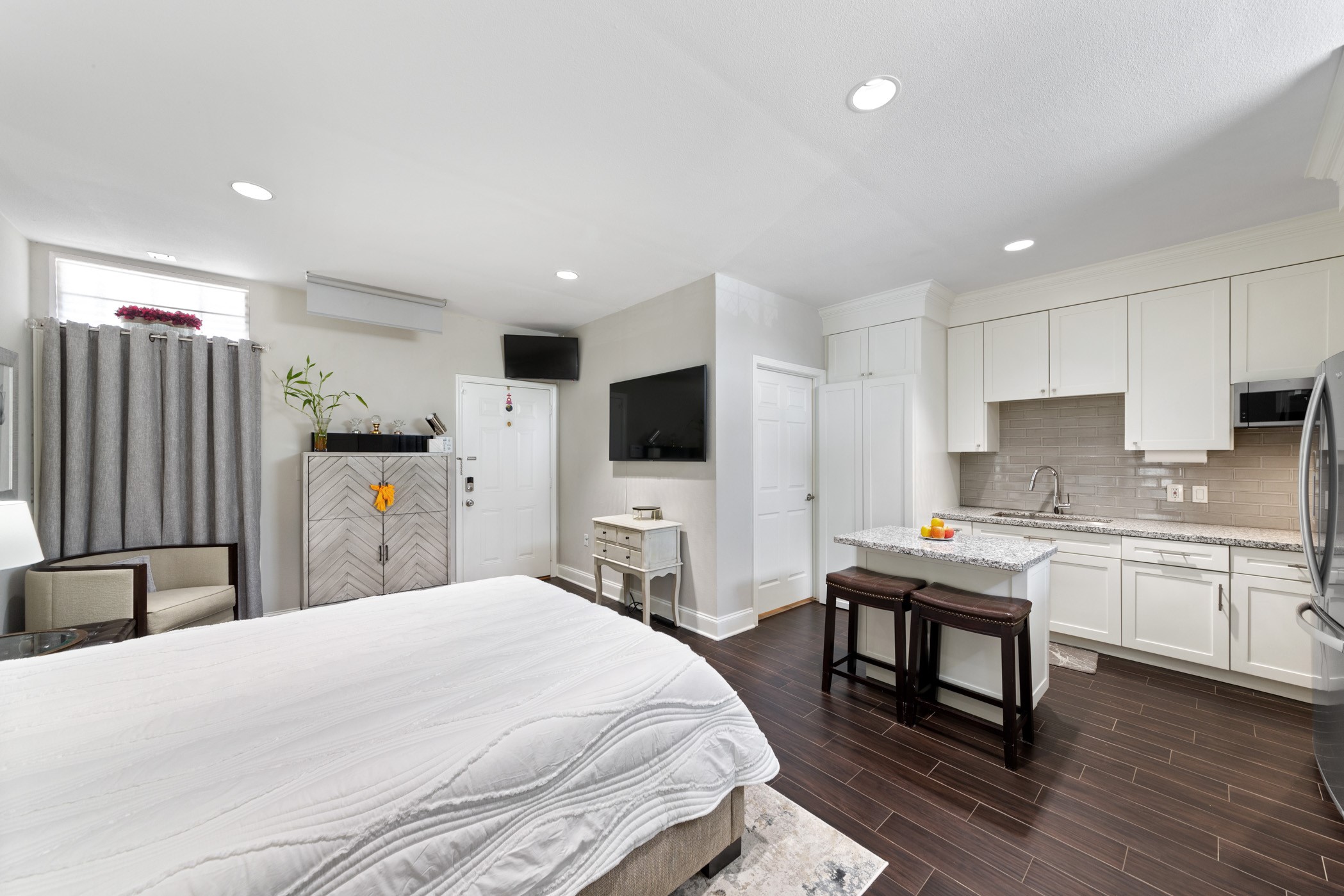 722 Durham Drive Houston, TX 77007 - Photo 14 of 19