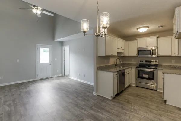 $2,050 | 3408 Learning Lane, Murfreesboro, TN 37128
