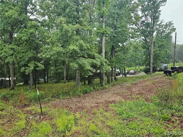 $22,900 | 6412 Midmeadow Lane, French Village, MO 63036