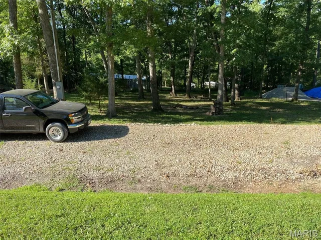 $22,900 | 6412 Midmeadow Lane, French Village, MO 63036