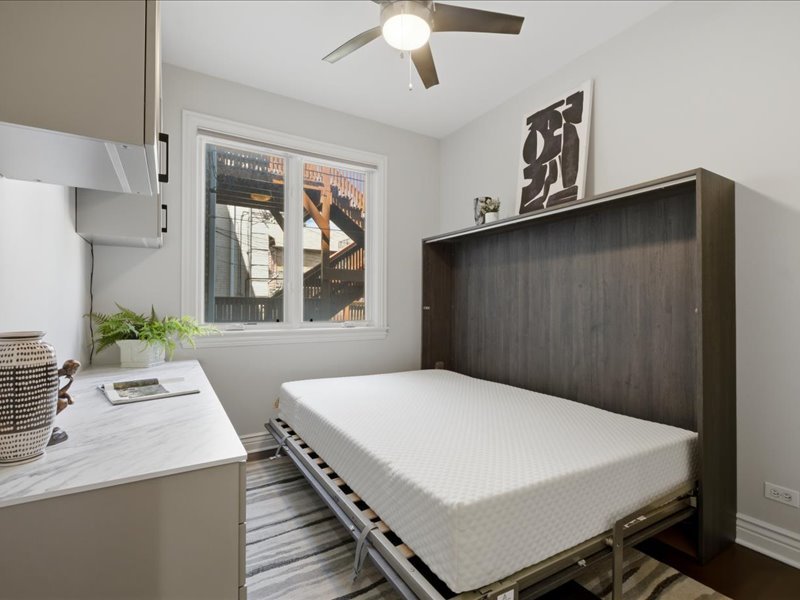839 South Miller Street, Unit 1 Chicago, IL 60607 - Photo 17 of 40