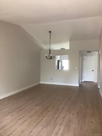 $2,600 | 85 North Middletown Road, Unit A7, Nanuet, NY 10954