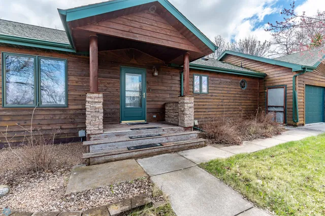 $399,999 | 23898 324th Avenue, Underwood, MN 56586