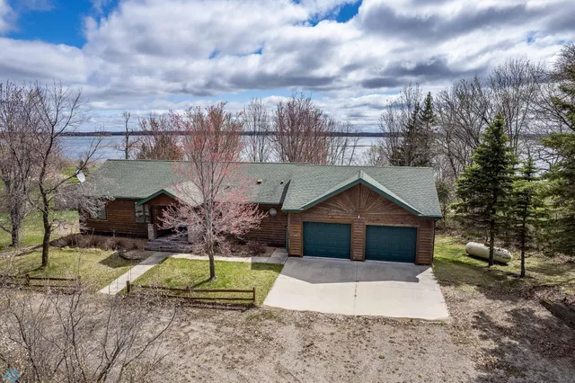 $399,999 | 23898 324th Avenue, Underwood, MN 56586