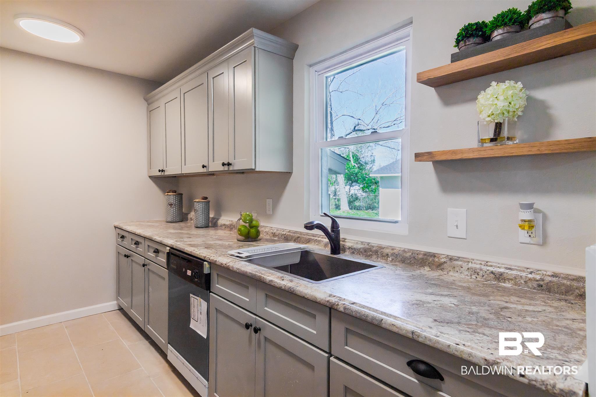 2222 Boykin Boulevard Mobile, AL 36605 - Photo 13 of 32