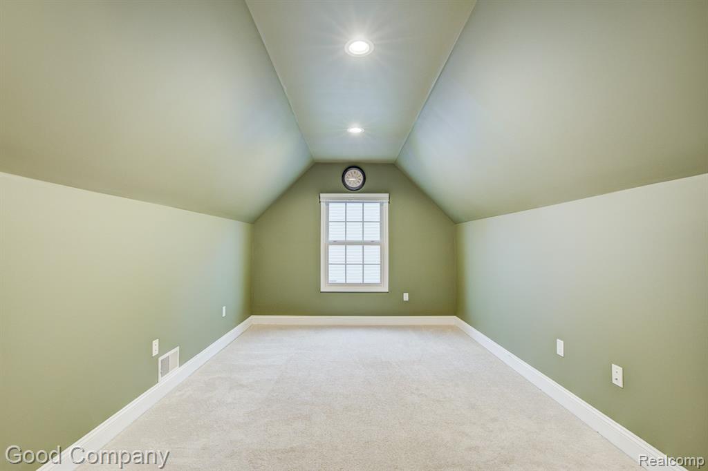 1660 Normandy Road Clawson, MI 48017 - Photo 27 of 38