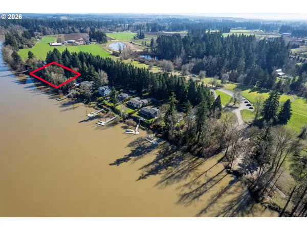 $1,100,000 | 400 Northwest Riverpark Place, Canby, OR 97013