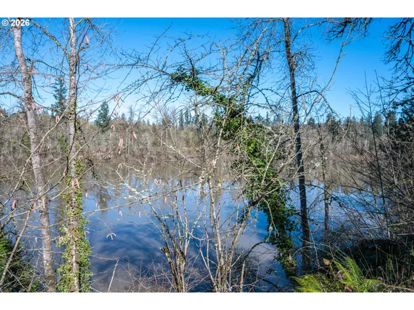 $1,100,000 | 400 Northwest Riverpark Place, Canby, OR 97013