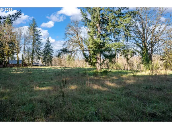 $1,100,000 | 400 Northwest Riverpark Place, Canby, OR 97013